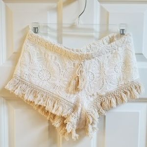 Surf Gypsy S - crochet shorts with fringe, tassel